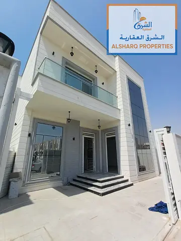 فيلا فاخرة للبيع في الزاهية بعجمان، فرصة مميزة لامتلاك فيلا راقية بتشطيبات سوبر ديلوكس وتصميم عصري