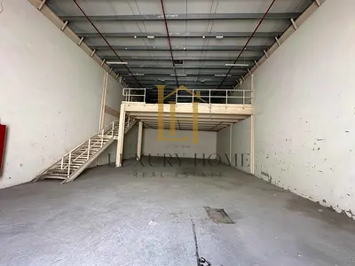 Wearhouse for rent in al sajaa