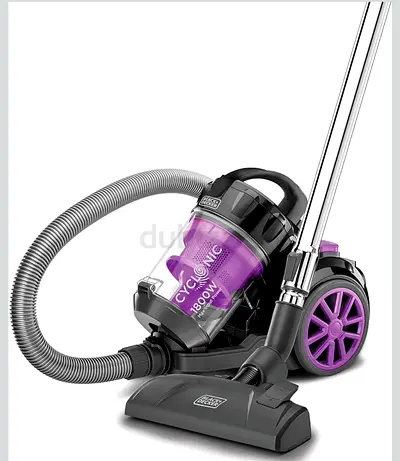 Black+Decker Cyclonic Bagless Vacuum Cleaner 1800W - Used