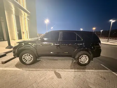 2012 Toyota FORTUNER — фото 4