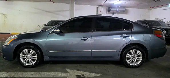 2010 Nissan ALTIMA 照片 4