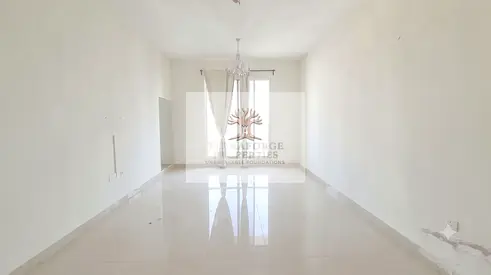 Large Layout | Open View | Best Value
