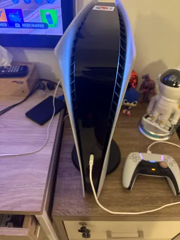 Ps5 digital with controller that has thumb grips