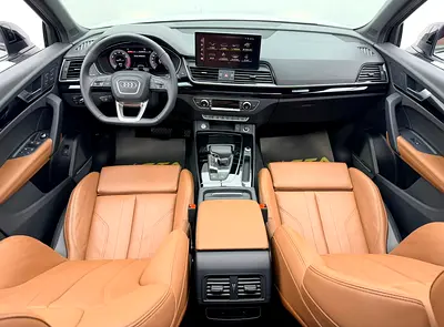 2024 Audi Q5 45 TFSI quattro S line — zdjęcie 13
