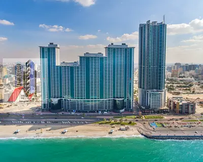 عرض مميز! شقة دوبلكس واسعة بإطلالة بحرية خلابة، 3 غرف نوم وصالة، متاحة للبيع في برج سكن كورنيش عجمان، عجمان، الإمارات العربية المتحدة 🇦🇪