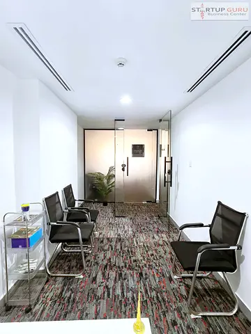 furnished office space near Financial center || direct from landlord