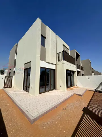 Demanding Spacious 4 bed townhouse for rent in Villanova