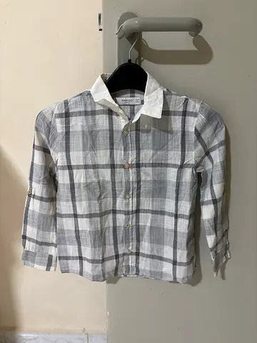 Boys light grey checked casual shirt - size s