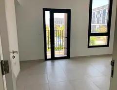 FREEHOLD SEMI-DETACHED VILLA 3 BEDROOMS + EXTRAS | PRIME LOCATION | LUXURY FINISHES | HOT PRICE