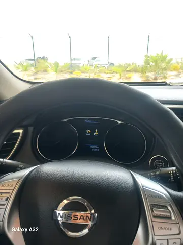 2016 Nissan ROGUE — фото 9
