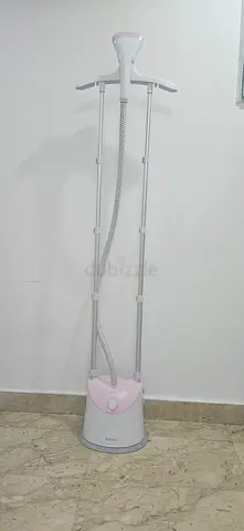 Philips Easy Touch Stand Steamer GC484