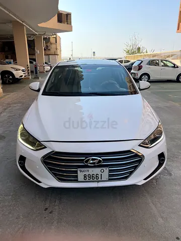 Hyundai Elantra GL 2016 | GCC Specs | Well Maintained
