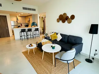 Fully Furnished 1BR | Skyline & Park Views | Vacant