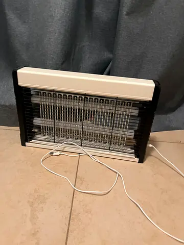 Electronic Insect and Fly Killer with USB Cable
