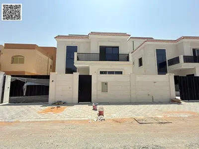 Brand new, modern villa | 5 master bedrooms | Private roof access | Balcony | 2 living rooms | Luxu