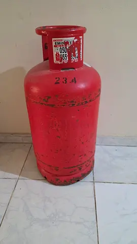 Gas cylinder