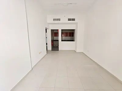 Spacious 1-BHK § Close To Metro § With Parking & Balcony