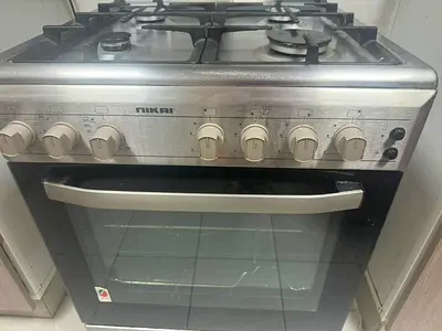 Nikai 4-Burner Gas Stove with Oven - Used, Working Condition