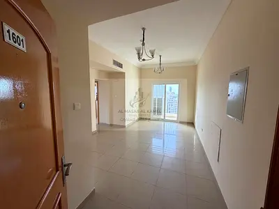 🏡✨ للإيجار السنوي | غرفتين وصالة مع بلكونة – النهدة، الشارقة ✨ 🔥 موقع استراتيجي | مخرج مباشر إلى دبي | بلكونة | تأمين مؤجل 📍 الموقع: النهدة – الشار