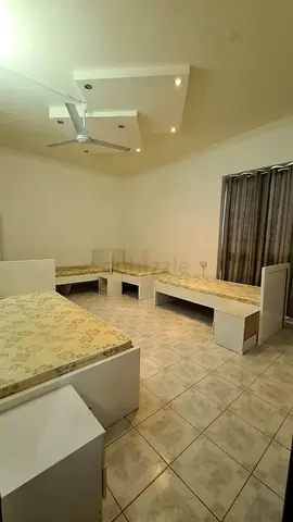 HUGE MASTER BEDROOM IN AL MANKHOOL