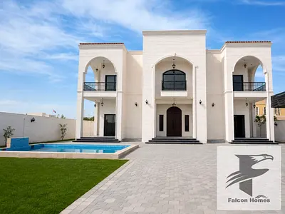 Luxury 5 Bedroom Villa | Private Pool | Elevator