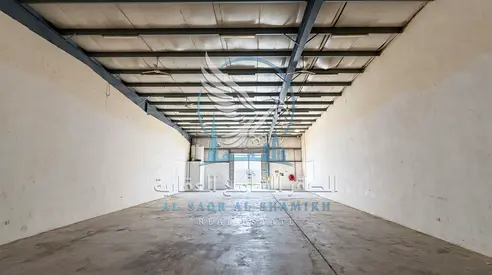 Warehouse for Rent in Industrial Area 18, Sharjah | 3,500 Sq. Ft. | Wide Entrance | AED 140,000