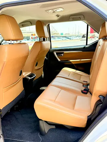 2021 Toyota FORTUNER — фото 16