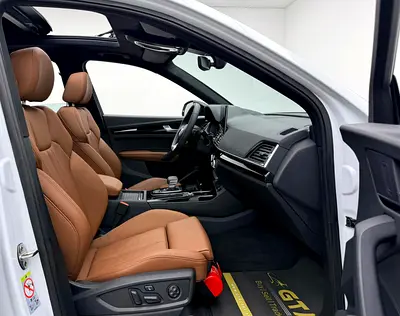 2024 Audi Q5 45 TFSI quattro S line — zdjęcie 9