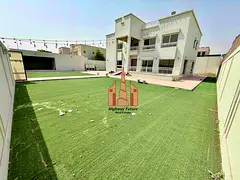Spacious 5Bhk villa With Two Driver Room Maods,Laundry,Storage All Master Bedrooms Big Garden 200K