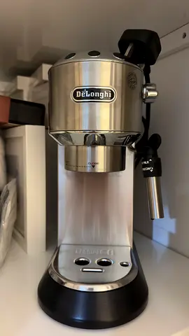 De'Longhi Stainless Steel Espresso Machine with Steam Wand - Good Condition