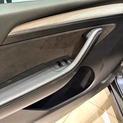 2024 Tesla Model Y Standard — zdjęcie 7