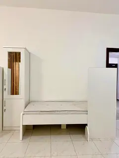 Executive Male Bed space Available in AL QUASAIS- Near AIRPORT FREE ZONE METRO STATION- AED 1000/-