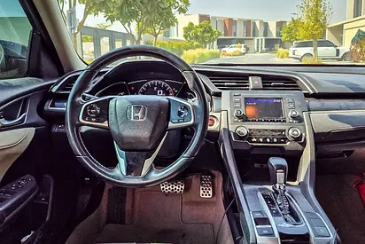 2021 Honda CIVIC — фото 10