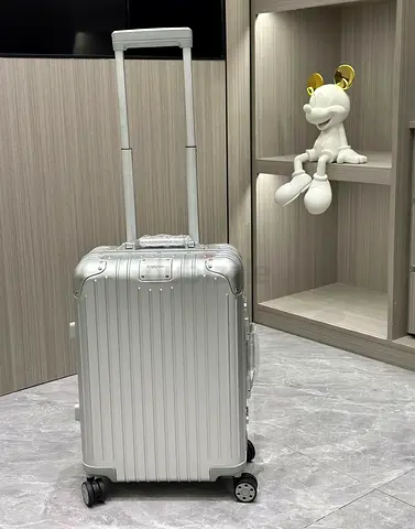 Suitcase 20 kg