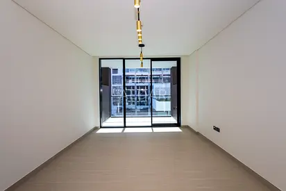 Vacant |Fitted Kitchen |Spacious Layout |Vacant