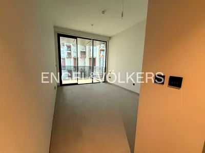 Brand new | Vacant | Mid floor