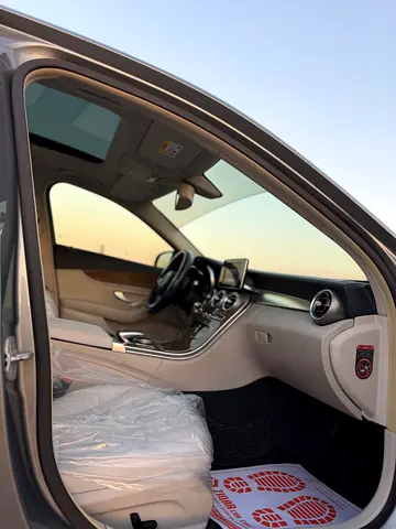 صورة مصغرة 7 لـ 2015 Mercedes-BENZ C-CLASS
