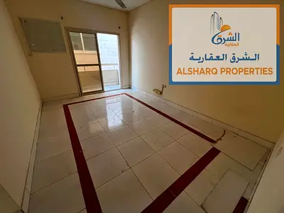 أجمل الشقق وأقل الأسعار للإيجار السنوي في كورنيش عجمان، شقة بمساحة كبيرة وتقسيم ممتاز، مع بلكونة وإطلالة رائعة، وصيانة كاملة مجانًا.