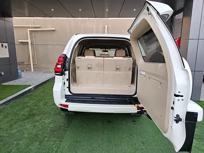 صورة 6 لـ 2023 Toyota PRADO