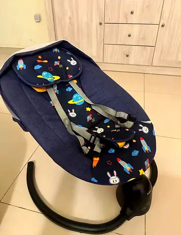 Baby Swing by BAYBEE