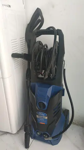 Used electric pressure washer 150 Bar - compact, works fine