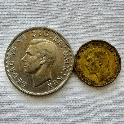 1942 and 1949 UK set High Grade (old antique coins)