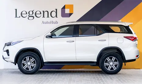 صورة 3 لـ 2022 Toyota FORTUNER