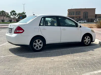 صورة 8 لـ 2011 Nissan TIIDA
