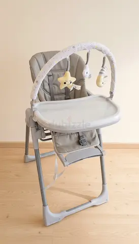 Giggles Mabel Highchair with Toybar – Like New (Used < 1 Year & Under Warranty)