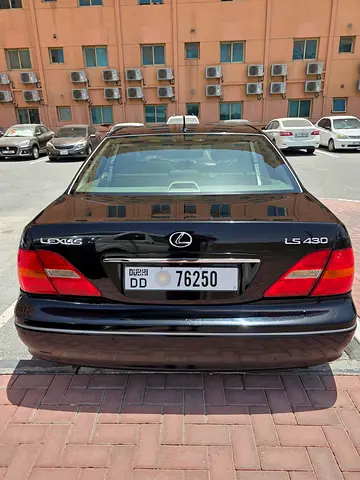 صورة 13 لـ 2003 Lexus LS-SERIES