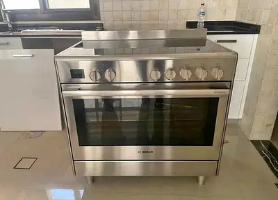 Bosch Stainless Steel Freestanding Oven and Hob - 90cm