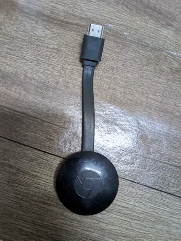 Chromecast streaming HDMI dongle - used