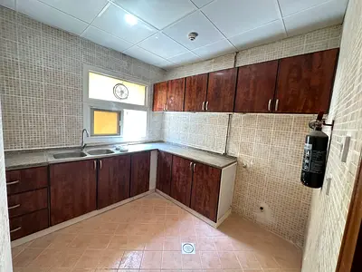 Specious 1bhk Near Safri mall 6chaque payment