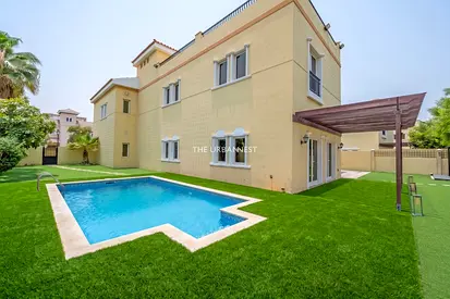 Prime Location|Tenanted | Mazaya C1 | Private Pool